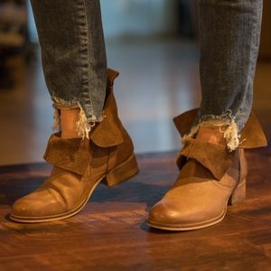 Jeffery campbell brown ankle size 7